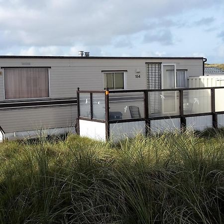 Ameland-Nes-Duinoord: Stacaravan Nes  Kültér fotó